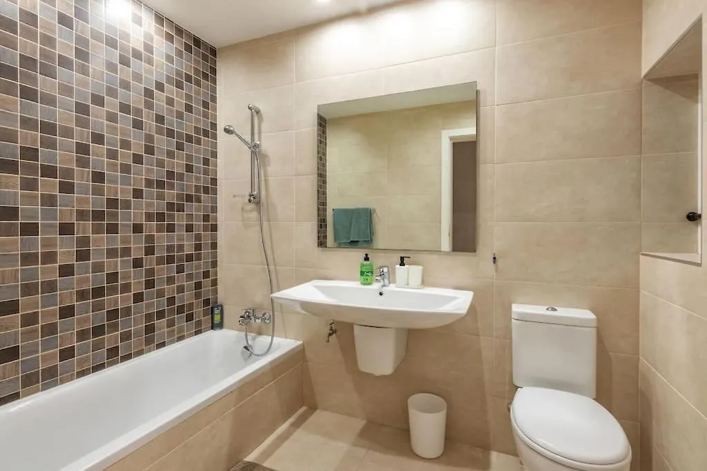 Modern 3 Bedroom Apartment Close To Paceville And Beach Is-Swieqi