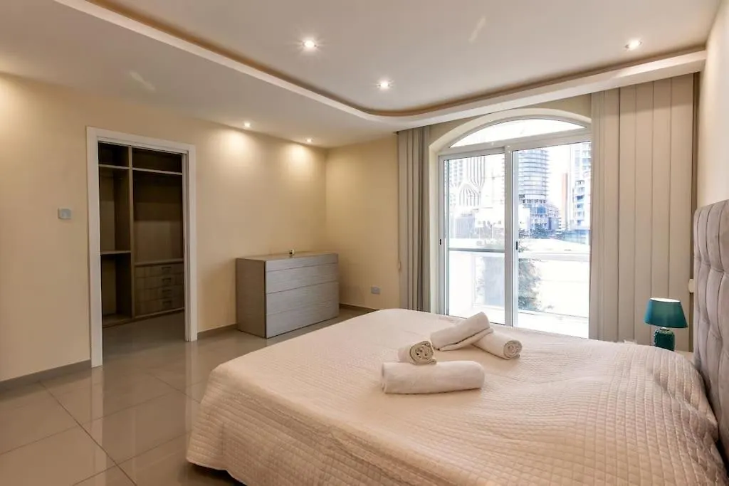 Modern 3 Bedroom Apartment Close To Paceville And Beach Is-Swieqi